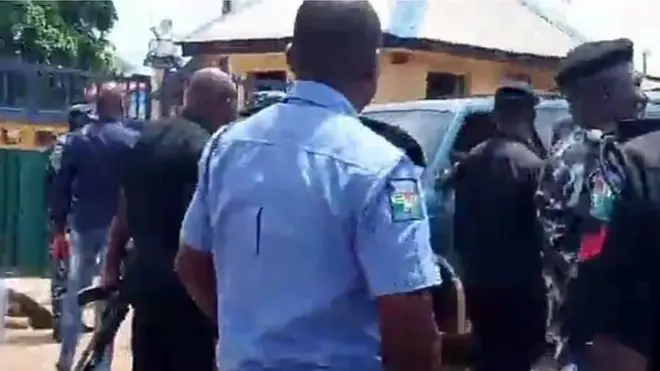 Awọn to n se iwọde ati ọlọpaa