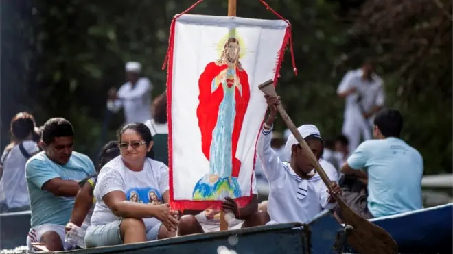 Procissão católica no Pará; Estado é um dos que têm menores proporçõescasino jefepadres católicos por habitante, algo que a Igreja quer mudar