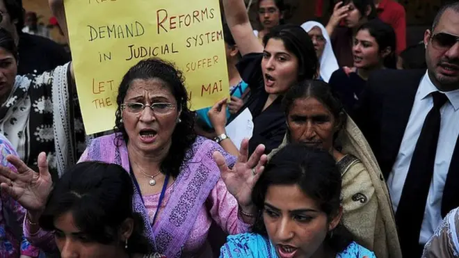 Las víctimas de asaltos sexuales en Pakistán se enfrentan un estigma.