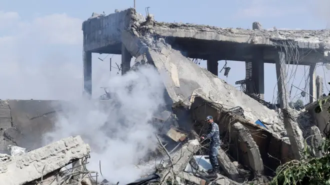 Разрушенный дом