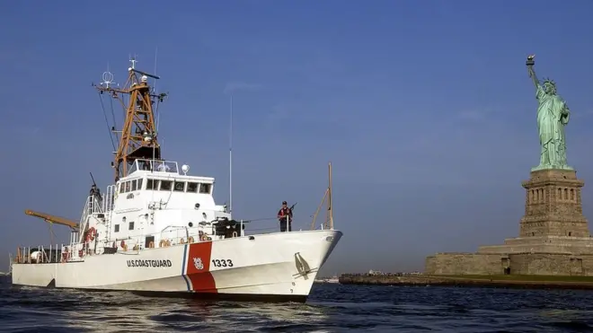 Український військовий флот отримає два катери класу Island, які раніше використовувала Берегова охорона США