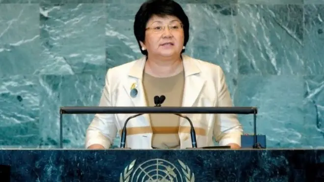 Кыргызстандын экс-президенти Роза Отунбаева