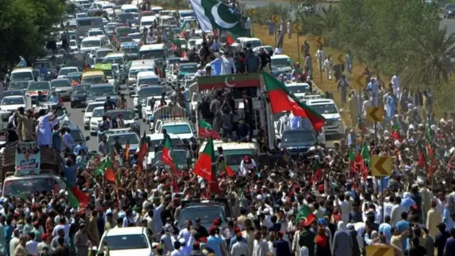 عمران خان ملاتړي