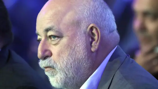 Виктор Вексельберг