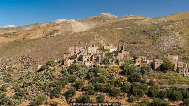 Hingga abad ke-19, kawasan yang dihuni Maniot masih merupakan wilayah otonomi di Yunani.