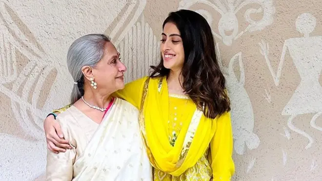 जया बच्चन आणि नव्या नवेली