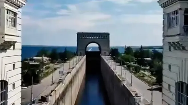 ЗСУ вдарили по мосту в районі Каховської ГЕС