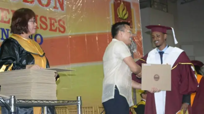 Mursal oo guddoomaya shahaadada PhD-Ga