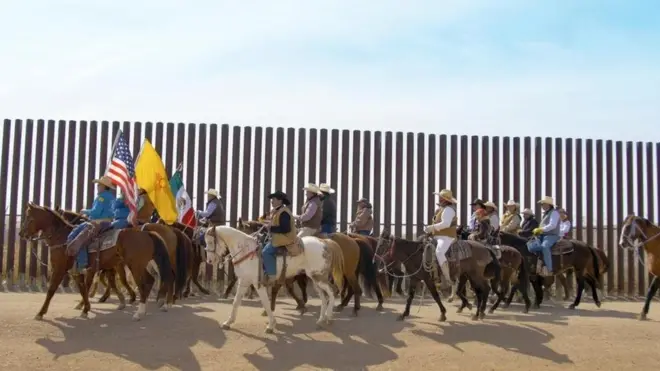 美墨边界是全球最具争议的边界之一，但一个节日把两国连结在了一起（Credit: Ángel Estrada Soto）