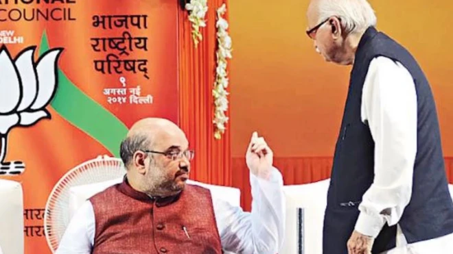 अमित शाह आडवाणी