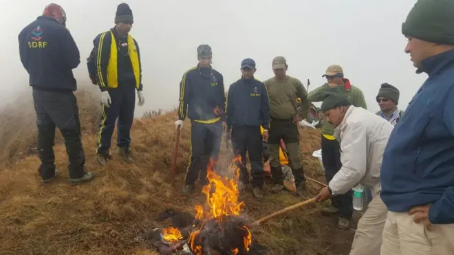 नरकंकालों का पुलिस ने किया अंतिम संस्कार