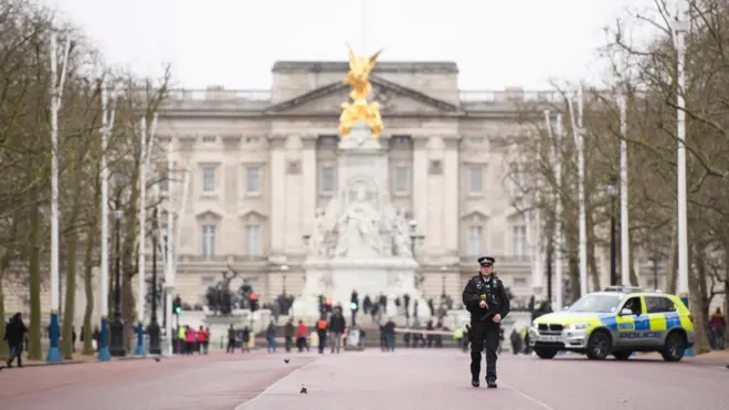 Букингемский дворец