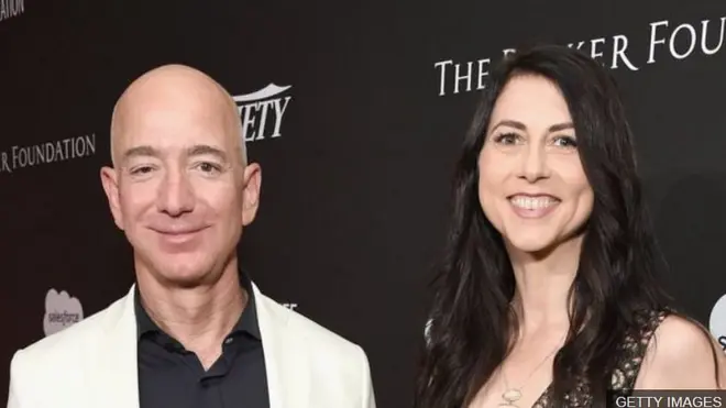 Cặp vợ chồng tỷ phú Amazon Jeff Bezos và MacKenzie Bezos ly hôn vào đầu năm 2019