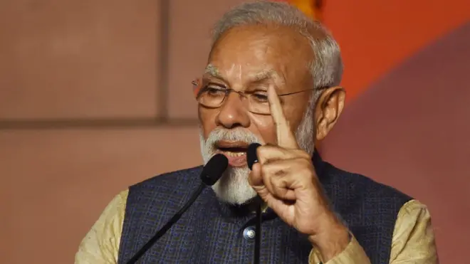 नरेंद्र मोदी