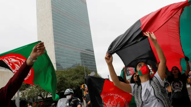 聯合國大會期間將選出屬下全權證書委員會的成員，這個委員會可能會處理塔利班奪權後，阿富汗會由哪個執政實體派駐代表到聯合國。