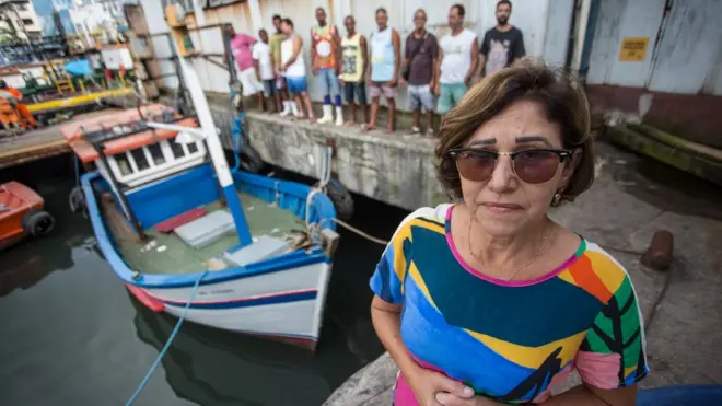 Donablaze dinheiro de bonusum barco na foz do rio Doce, Normablaze dinheiro de bonusAlvarenga aposentou a embarcação depoisblaze dinheiro de bonusreceber duas multas