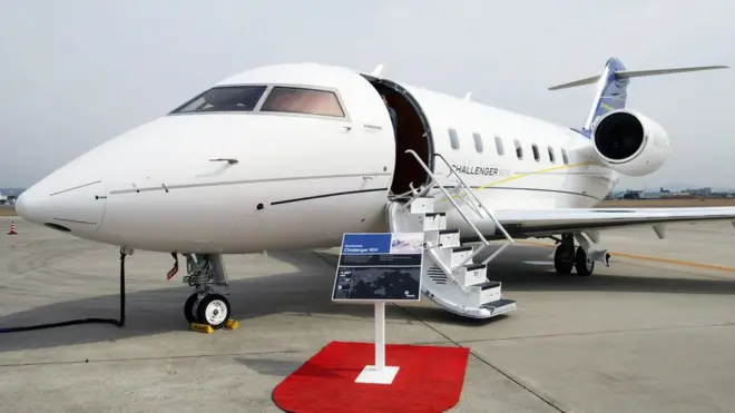 самолет Bombardier Challenger 604