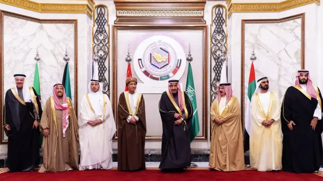 مراقبون يرون أن قمة الرياض جرت في أجواء تصالحية
