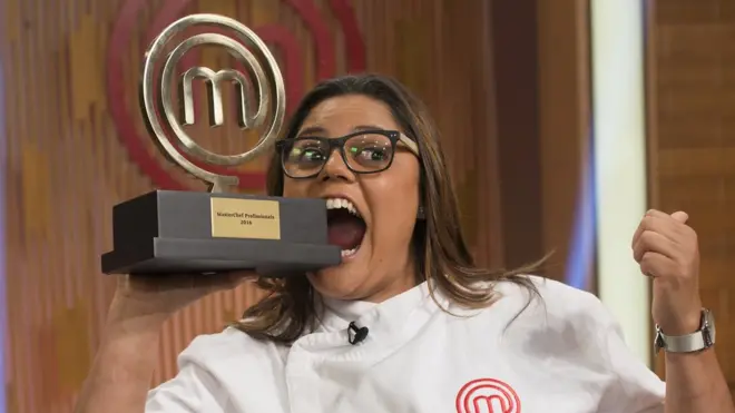 Dayse Paparoto fue la primera mujer en ganar el programa de concursos "Master Chef Edición Profesionales".