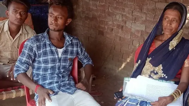 मृतका के परिवार के लोग