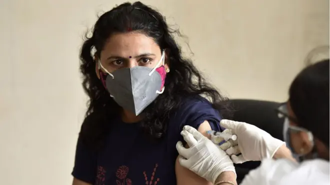 वैक्सीन