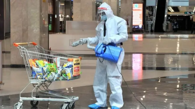 मॉल, रेस्तरां और धार्मिक स्थल खुलेंगे, लेकिन होंगे कुछ नियम