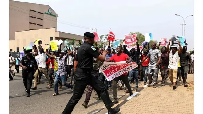 Omoyele Sowere leader de "Revolution Now" a appelé ses membres à manifester