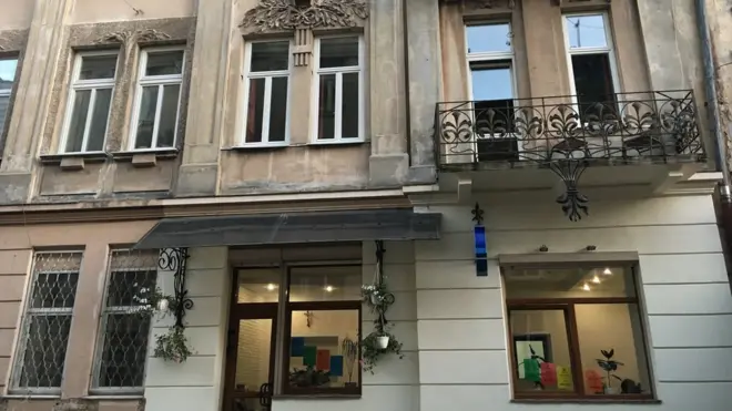 Львів, вул. Братів Рогатинців, 12