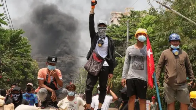 Manifestantes protestam contra golpe militarencerrar conta sportingbetMianmar