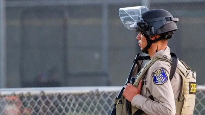 Полицейский