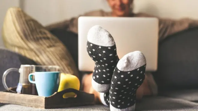 Чоловік карантин