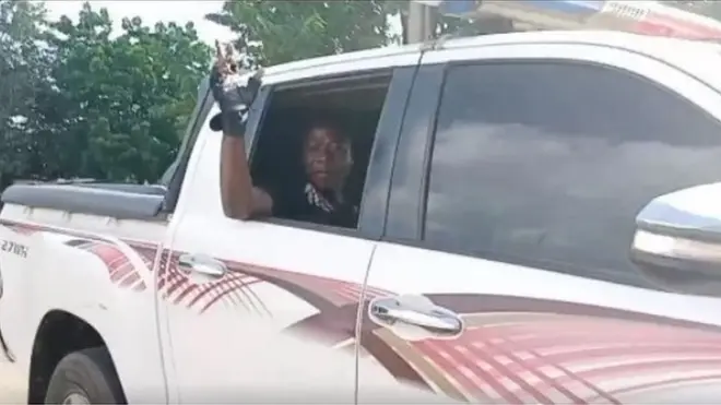 Sunday Igboho ninu mọto ni Igangan