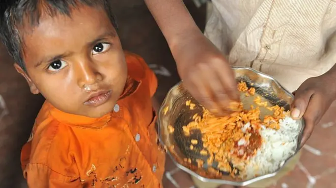 భారతదేశంలో 65 శాతం మంది జనాభాకు వరిఅన్నం ప్రధాన ఆహారం