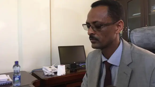 Komishiner Alamaayyoo Ijjiguu yeroo miidiyaaleef haala Lixa Oromiyaa irratti ibsa kennan