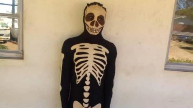 بھوت کے بھیس میں چور