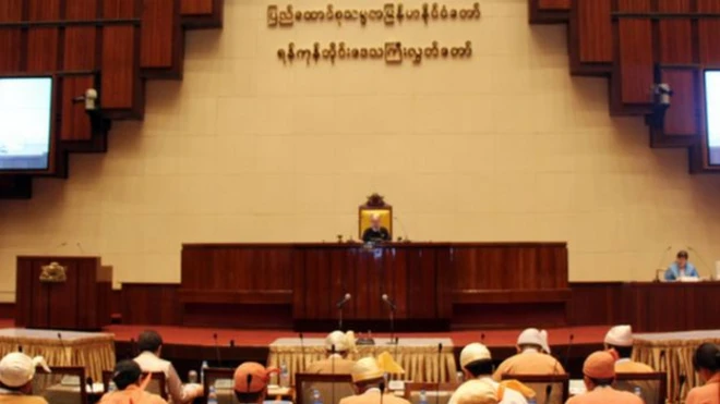 ရန်ကုန်တိုင်းလွှတ်တော်