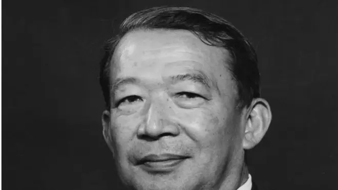 သူ့ရဲ့ ပို့ကုန် ဦးစားပေးတဲ့ သဘောတရားက ဖွံ့ဖြိုးမှုကို မြှင့်တင်စေတယ် ဆိုပြီး လူသိများ