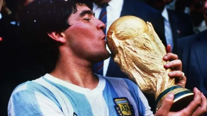 మారడోనా