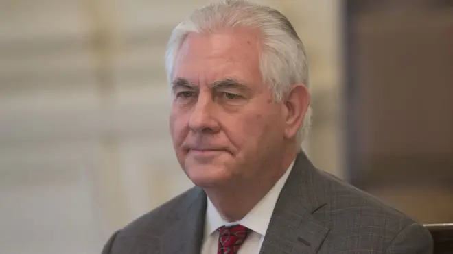 US secretary of state-Rex Tillerson say make Africa countries dey careful wen dem dey accept loan from China.