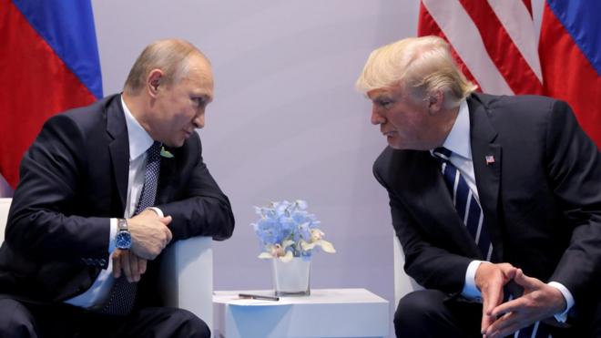 特朗普2017年出席G20峰会期间，曾与普京举行会谈。