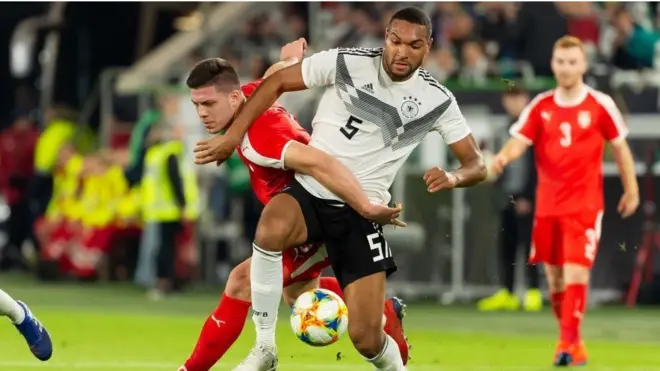 Duel Jovića i reprezentativca Nemačke Džonatana Taha