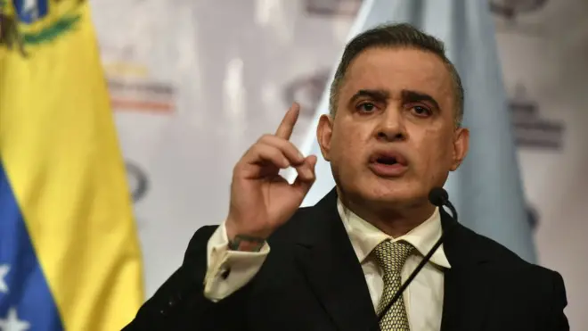 Tarek William Saab ha abierto dos investigaciones en contra de Guaidó.