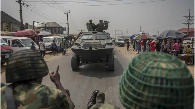 Nigerian soldiers and military convoy drive for Aba, Abia State