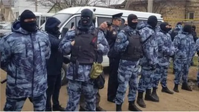 У ФСБ заявили, що обшуки пов'язані з діяльністю терористичної організації "Хізб ут-Тахрір"