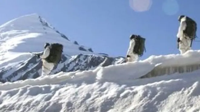 सियाचिन में जवान