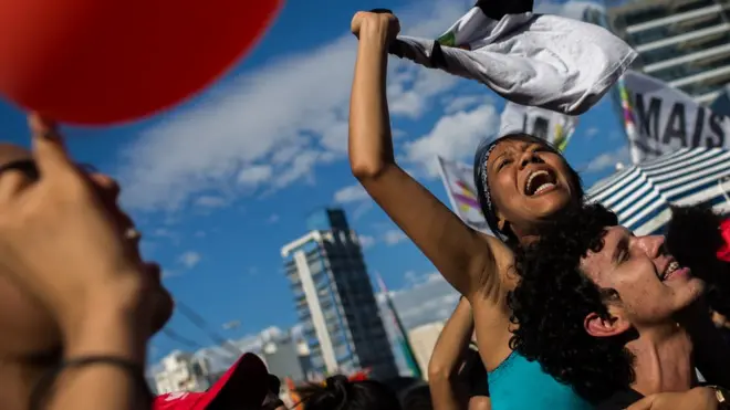 Manifestantes protestamjogos do sonicSão Paulo contra a reforma da Previdência proposta pelo governo federal