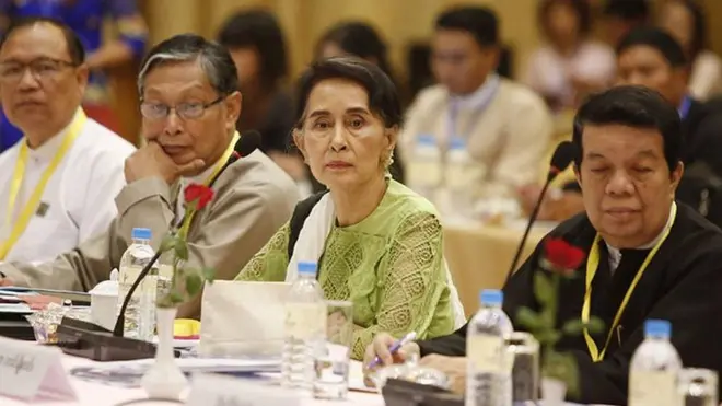 ငြိမ်းချမ်းရေးနှစ်လို့ အစိုးရက ကြွေးကြော်ထား