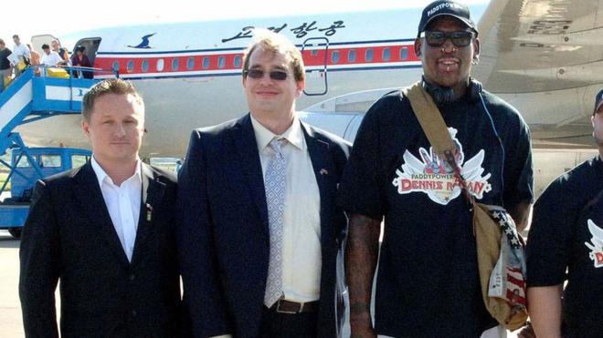 Michael Spavor (L) in North Korea with former NBA star Dennis Rodman (right) (3 Sept 2013)
