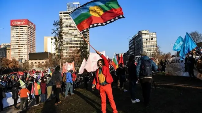 خیلیها انتظار داشتند که سیاست شیلی در پی اعتراضات ۲۰۱۹ به چپ بچرخد