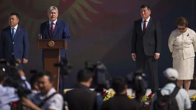 24-ноябрда Сооронбай Жээнбековдун расмий кызматына киришүү салтанаты өтөт